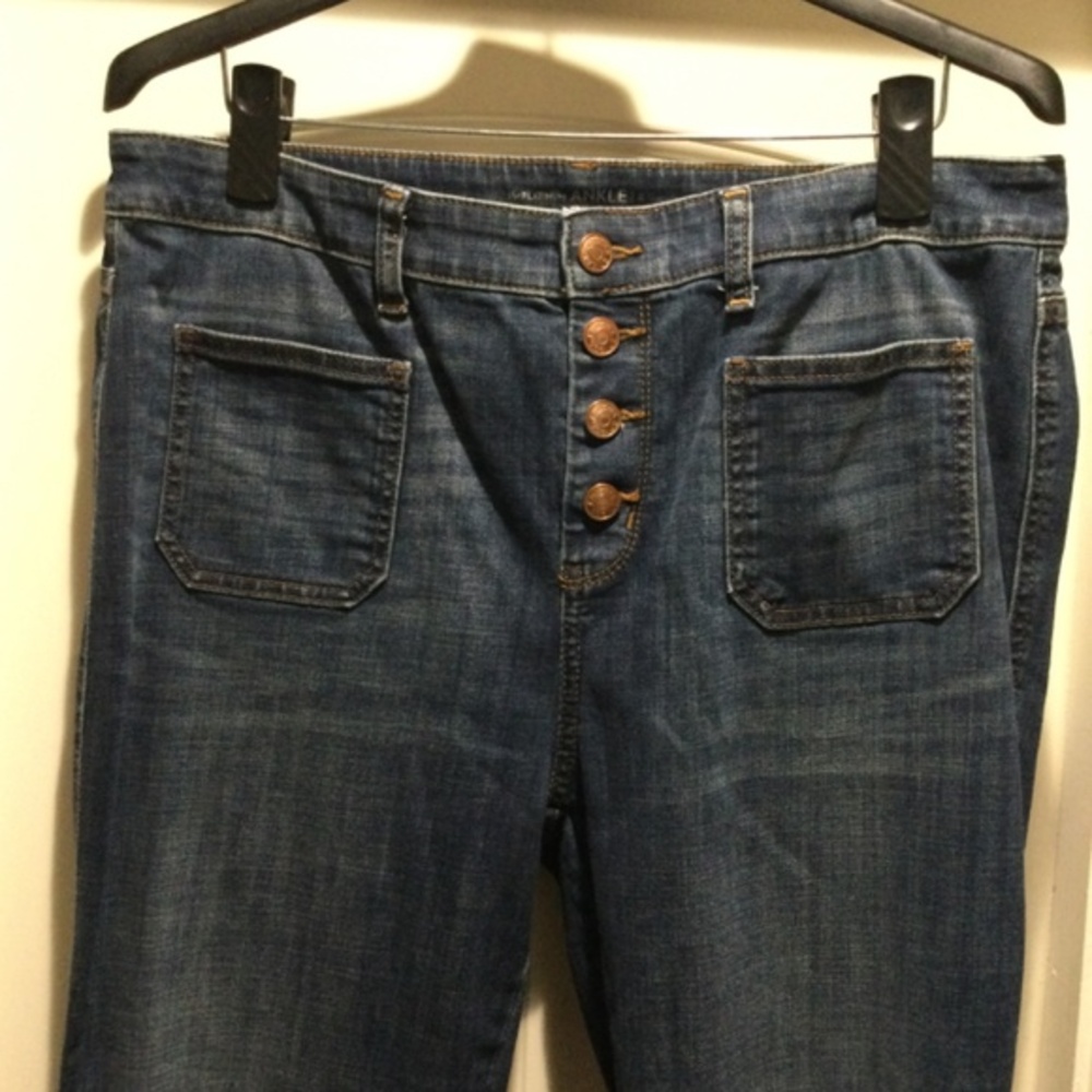 Chicos The Platinum ANKLE dark wash denim 4 button up closure Chicos sz 2